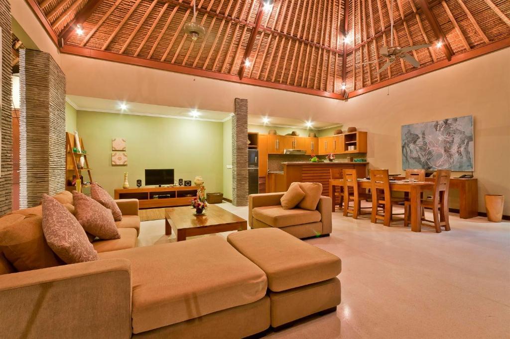 באלי Villa Mimpi מראה חיצוני תמונה