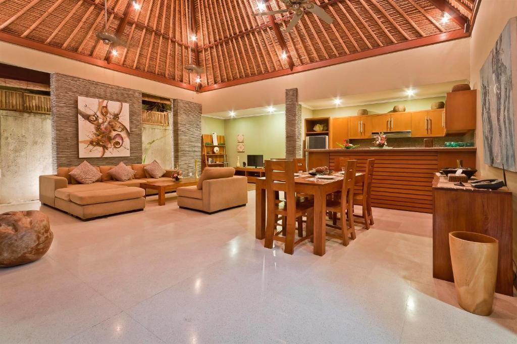באלי Villa Mimpi מראה חיצוני תמונה