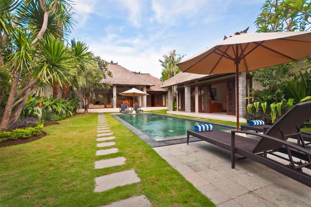 באלי Villa Mimpi מראה חיצוני תמונה