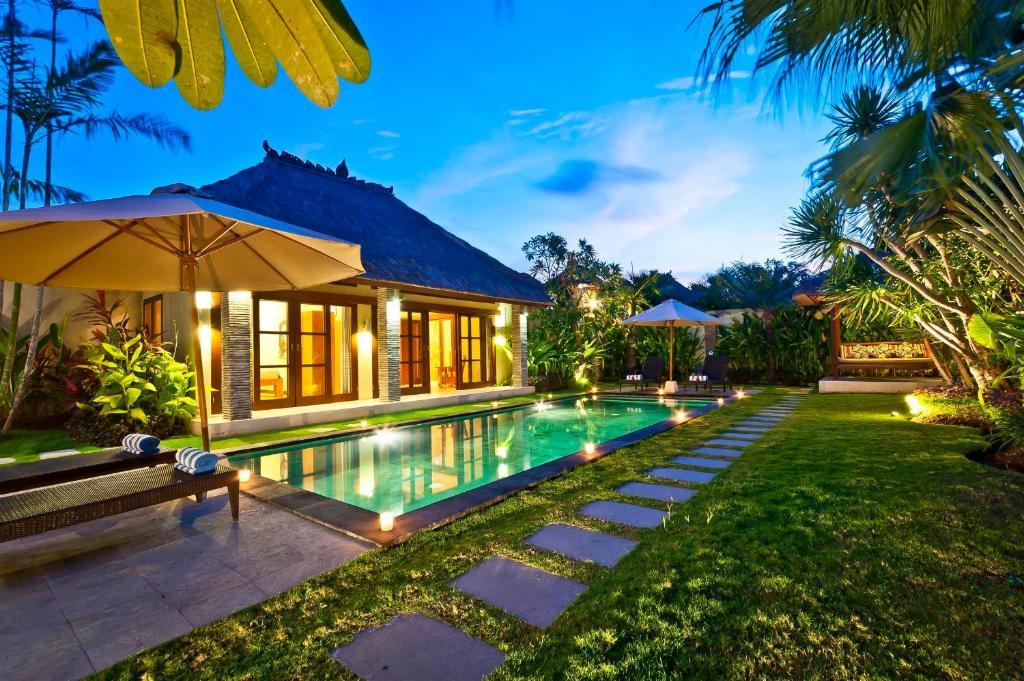באלי Villa Mimpi מראה חיצוני תמונה