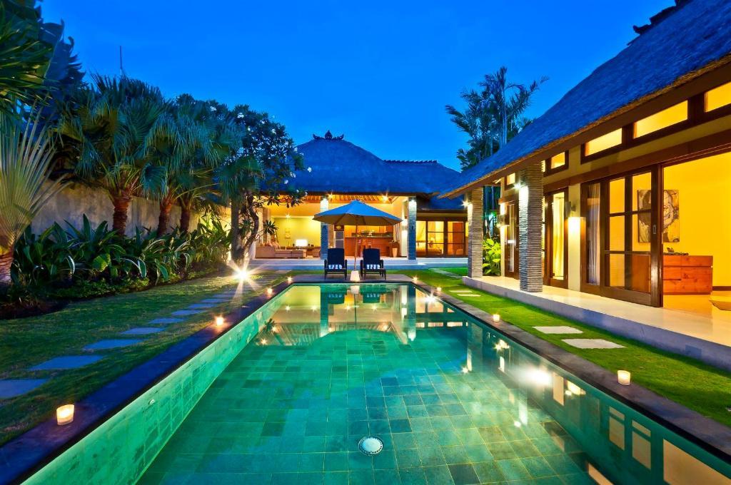 באלי Villa Mimpi מראה חיצוני תמונה