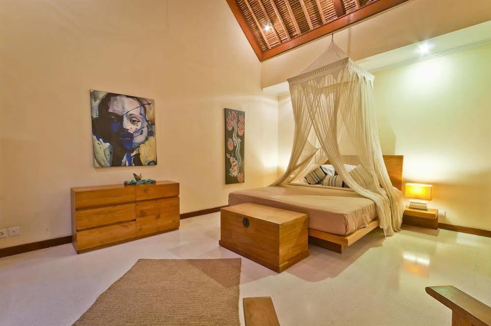 באלי Villa Mimpi מראה חיצוני תמונה
